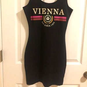 black fitting to curves short dress